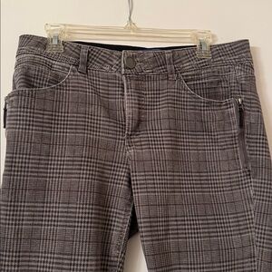 Democracy Ab Solution Gray Plaid Pants….Size 8